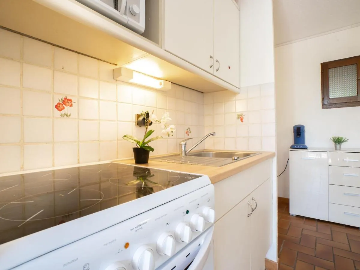 Apartment Le Domaine De La Gaillarde-5 By Interhome Les Issambres