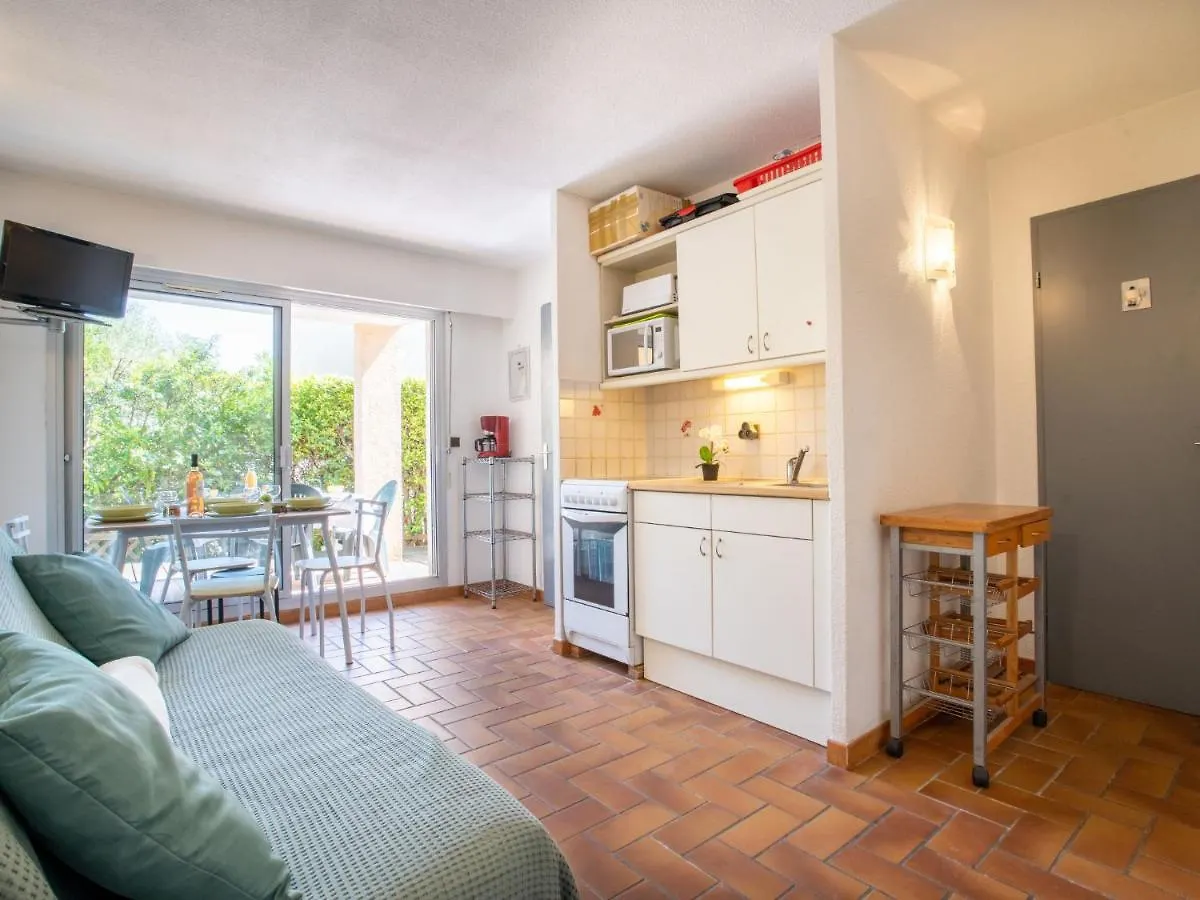 Apartment Le Domaine De La Gaillarde-5 By Interhome Les Issambres